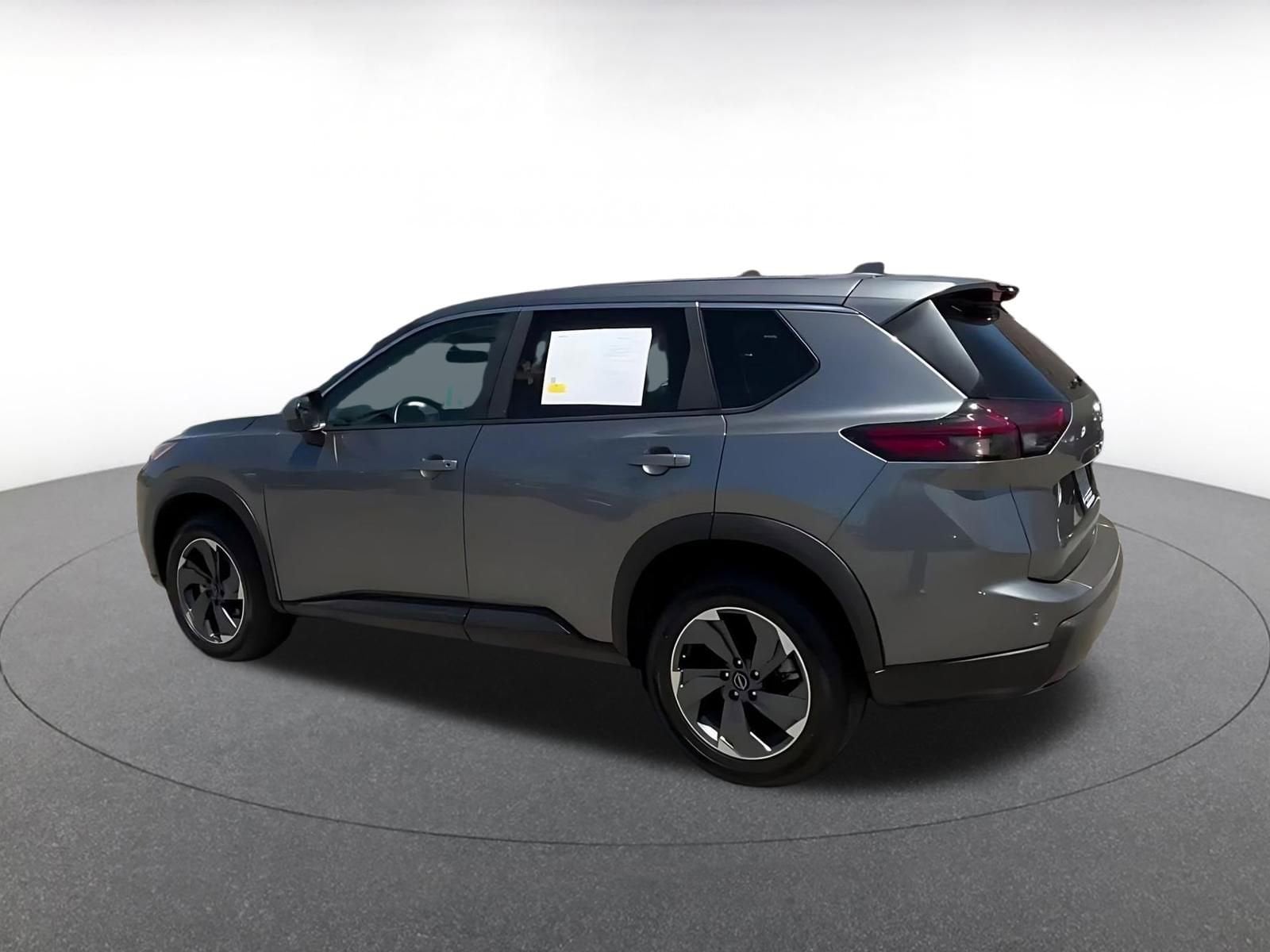 Thumbnail: 2025 Nissan Rogue - 11