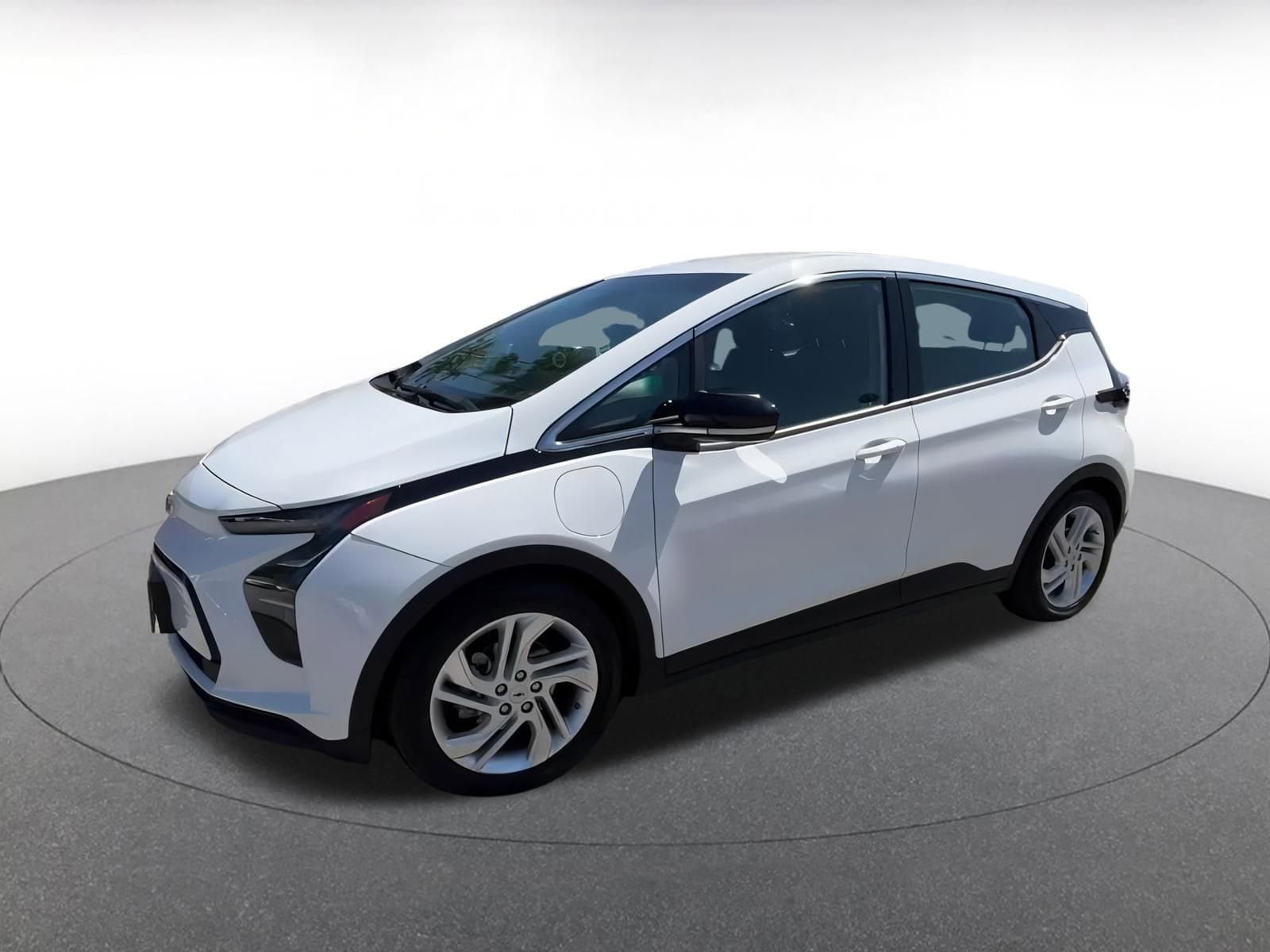 Thumbnail: 2023 Chevrolet Bolt EV - 8