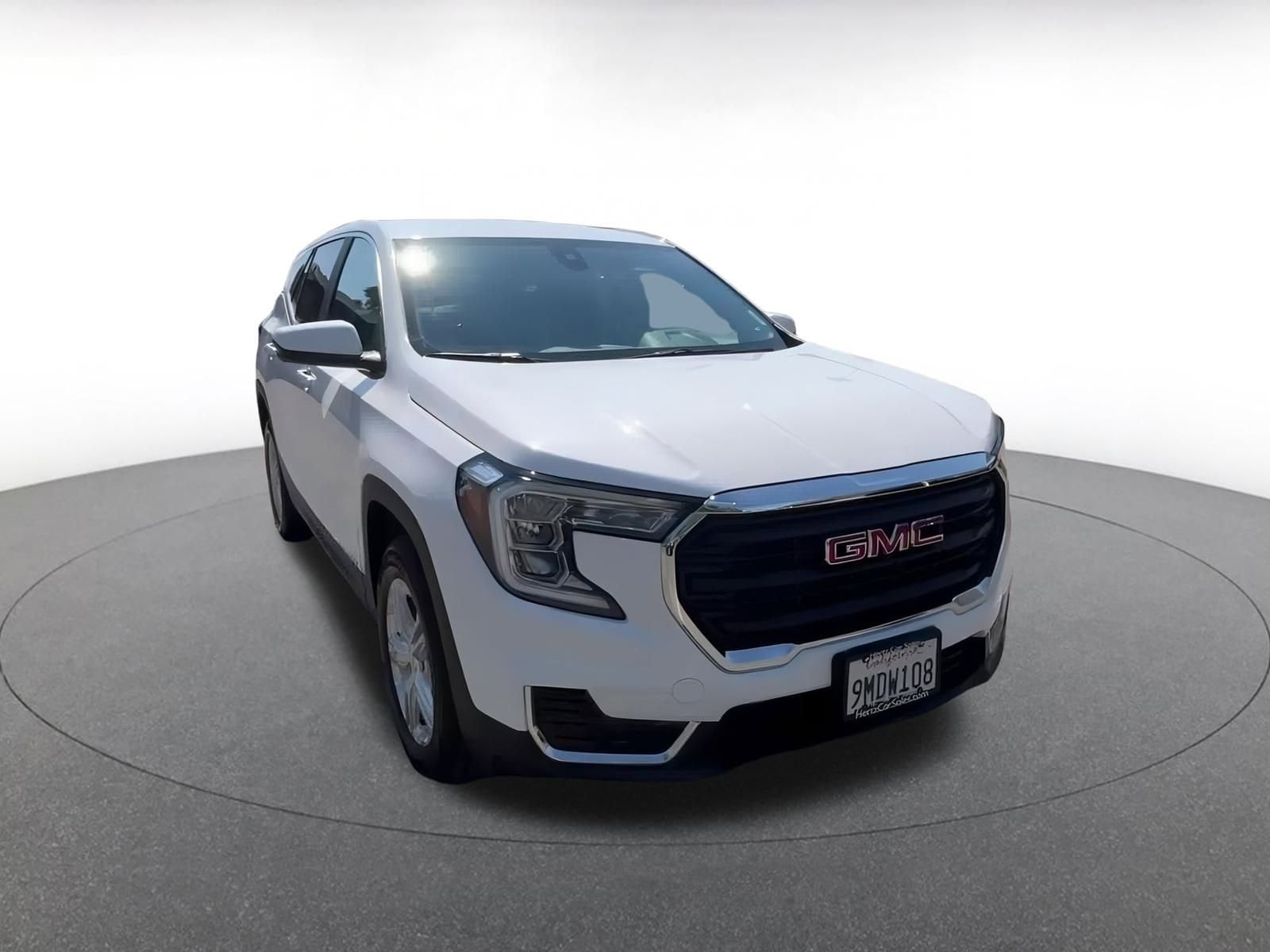 Thumbnail: 2024 GMC Terrain - 3