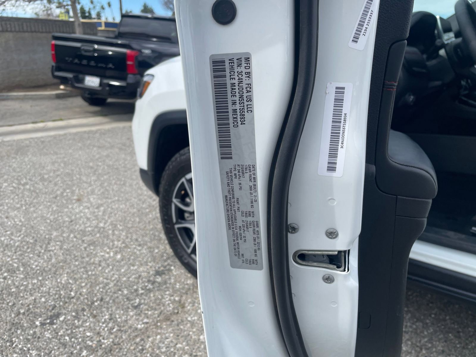 Thumbnail: 2025 Jeep Compass - 28