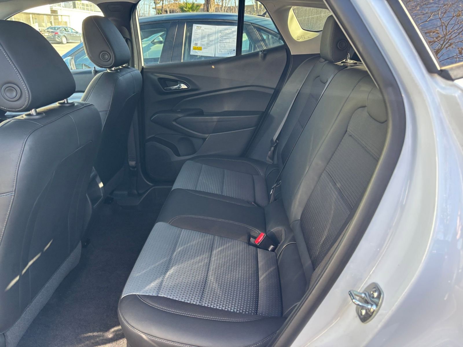 Thumbnail: 2025 Chevrolet Trax - 28