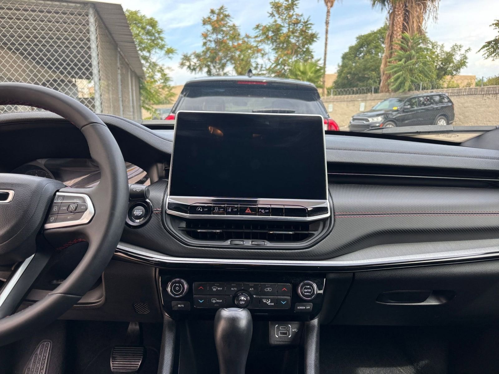 Thumbnail: 2025 Jeep Compass - 18