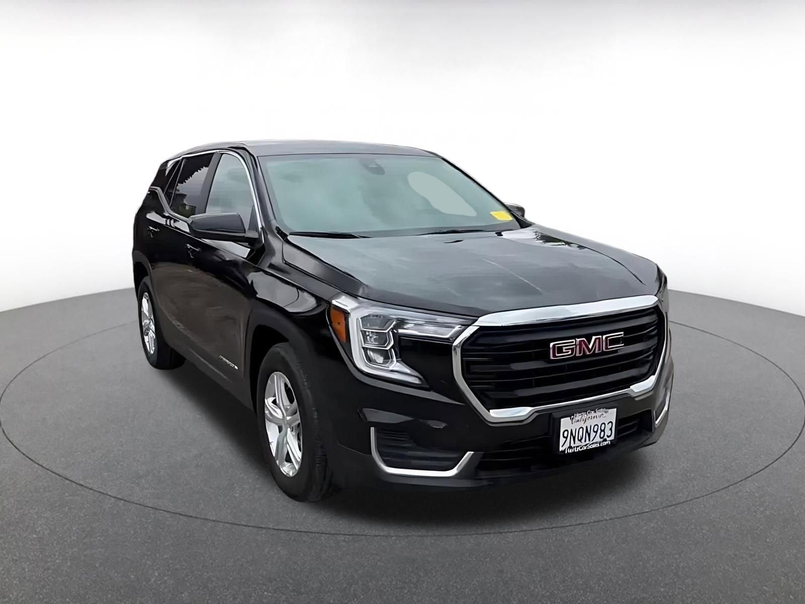 Thumbnail: 2024 GMC Terrain - 3