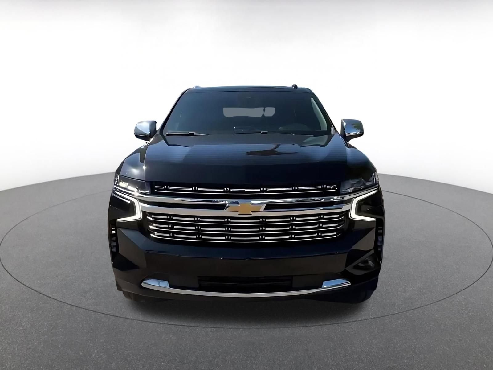 Thumbnail: 2023 Chevrolet Tahoe - 4