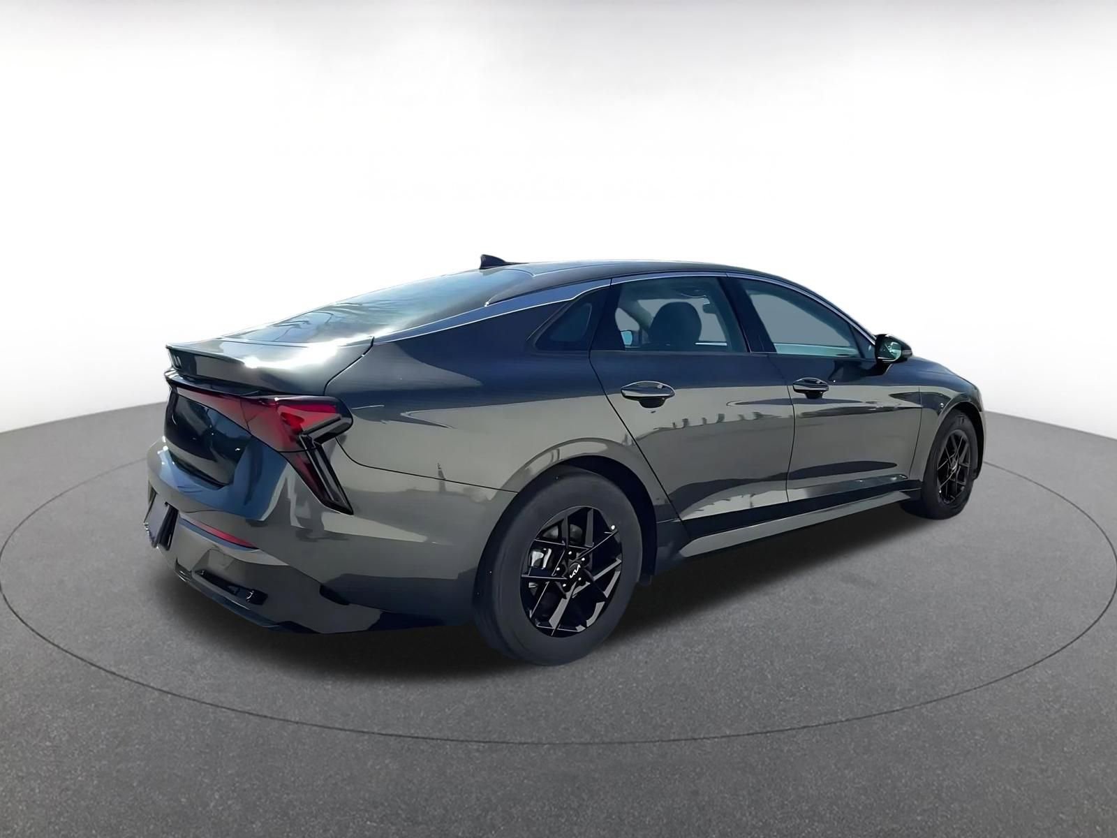 Thumbnail: 2025 Kia K5 - 15