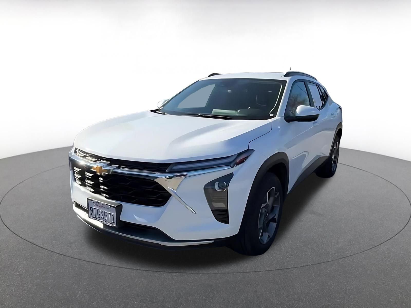 Thumbnail: 2025 Chevrolet Trax - 7