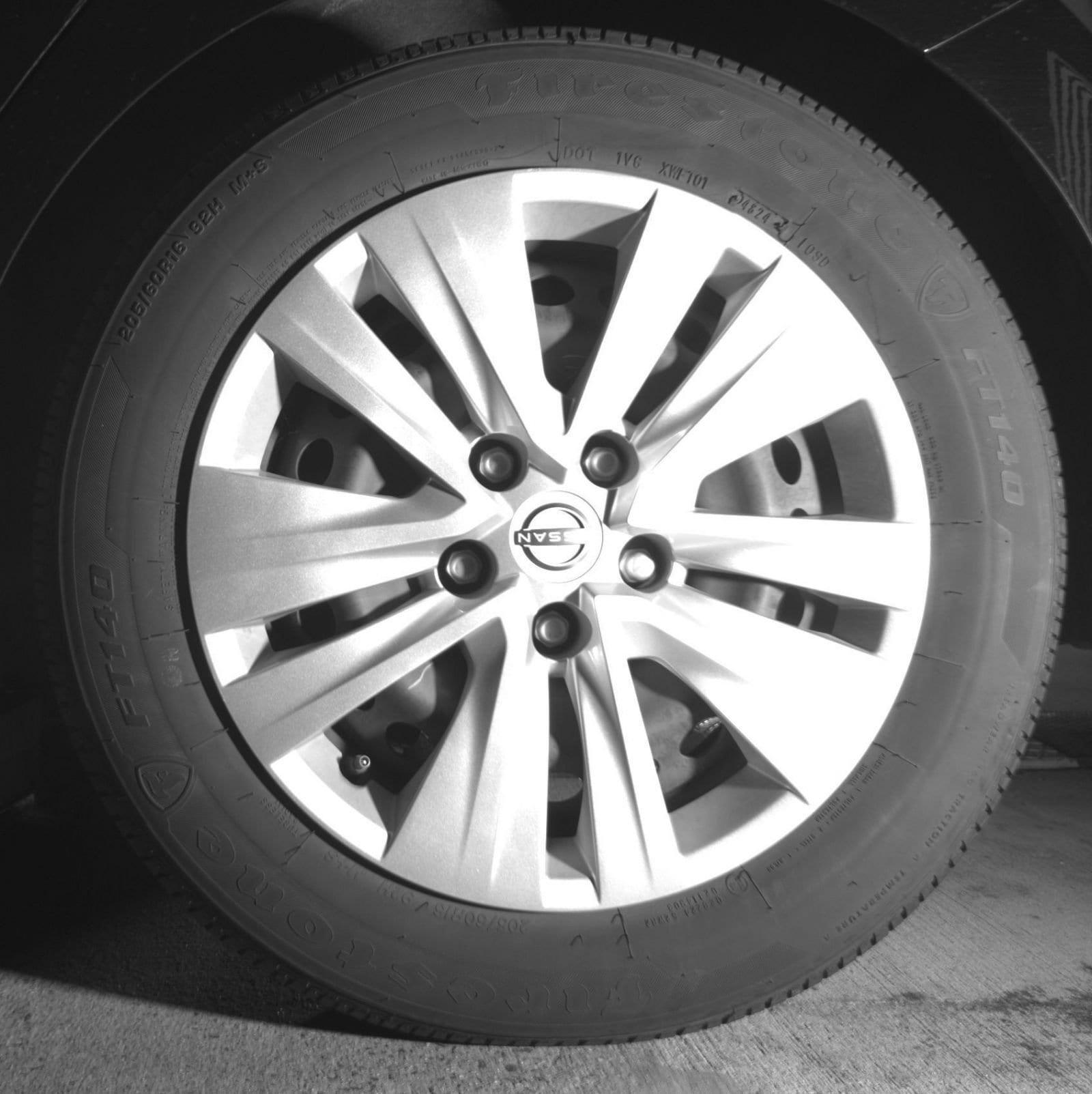 Thumbnail: 2025 Nissan Sentra - 17