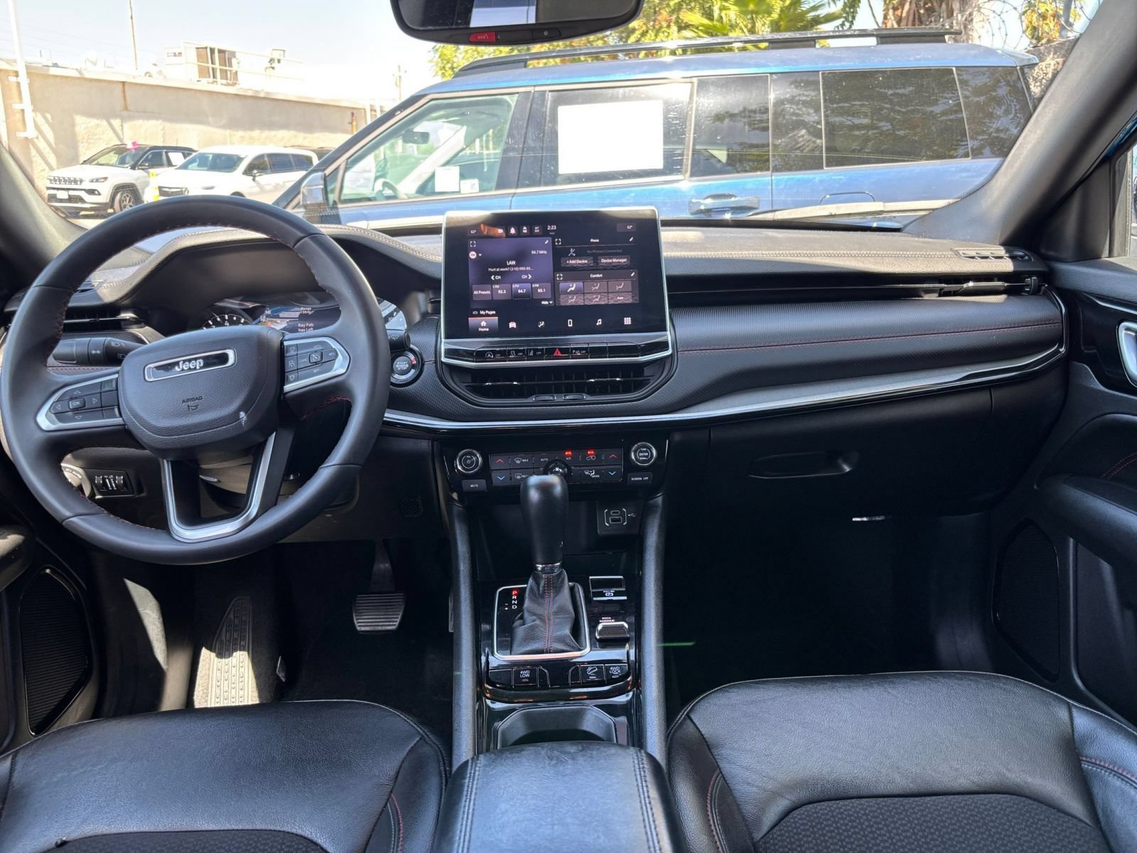 Thumbnail: 2025 Jeep Compass - 31
