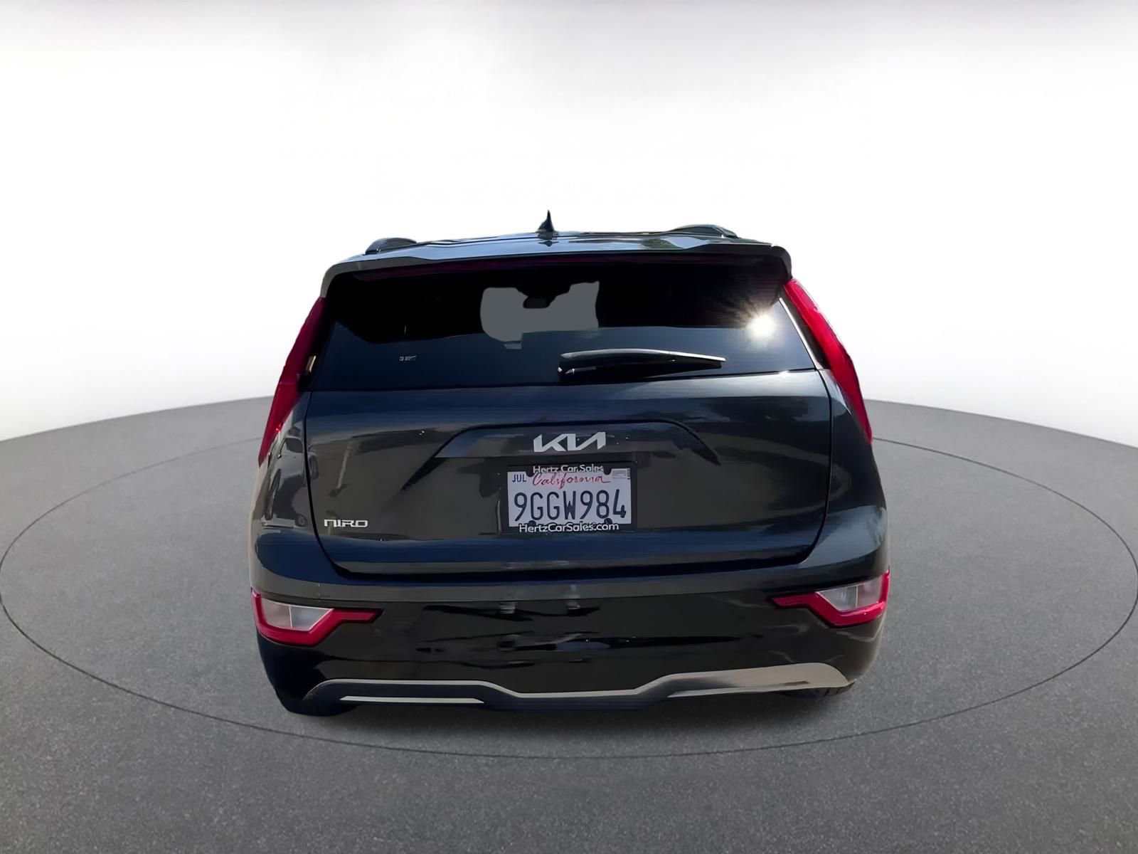 Thumbnail: 2023 Kia Niro - 12