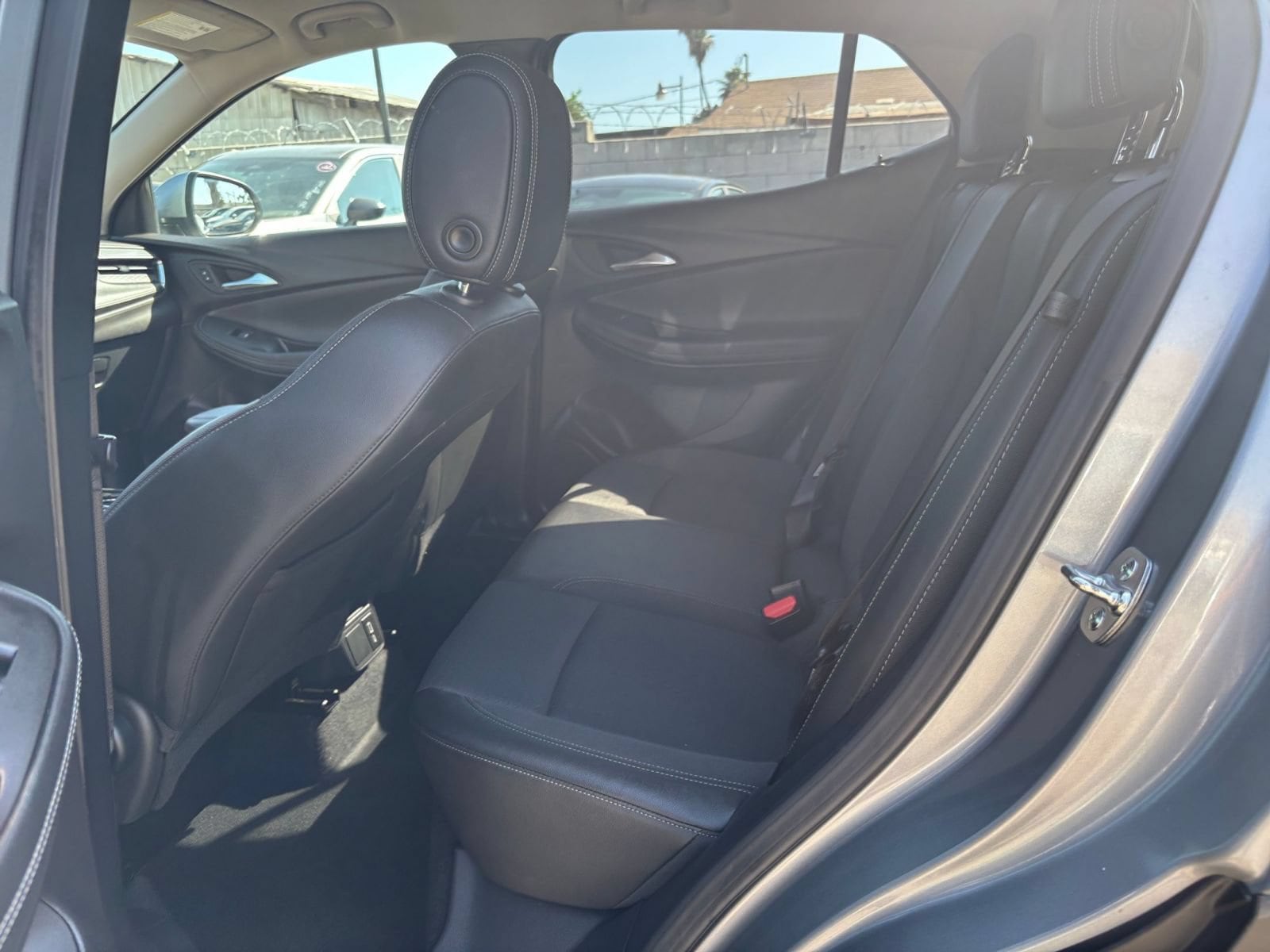 Thumbnail: 2025 Buick Encore GX - 25