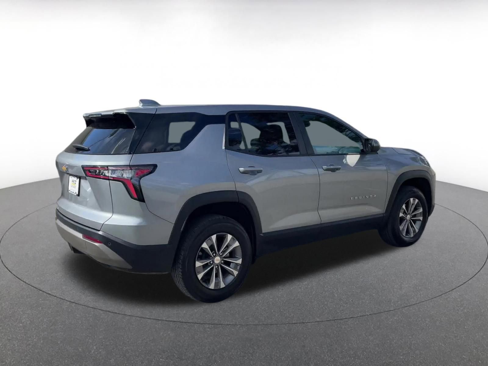 Thumbnail: 2025 Chevrolet Equinox - 15