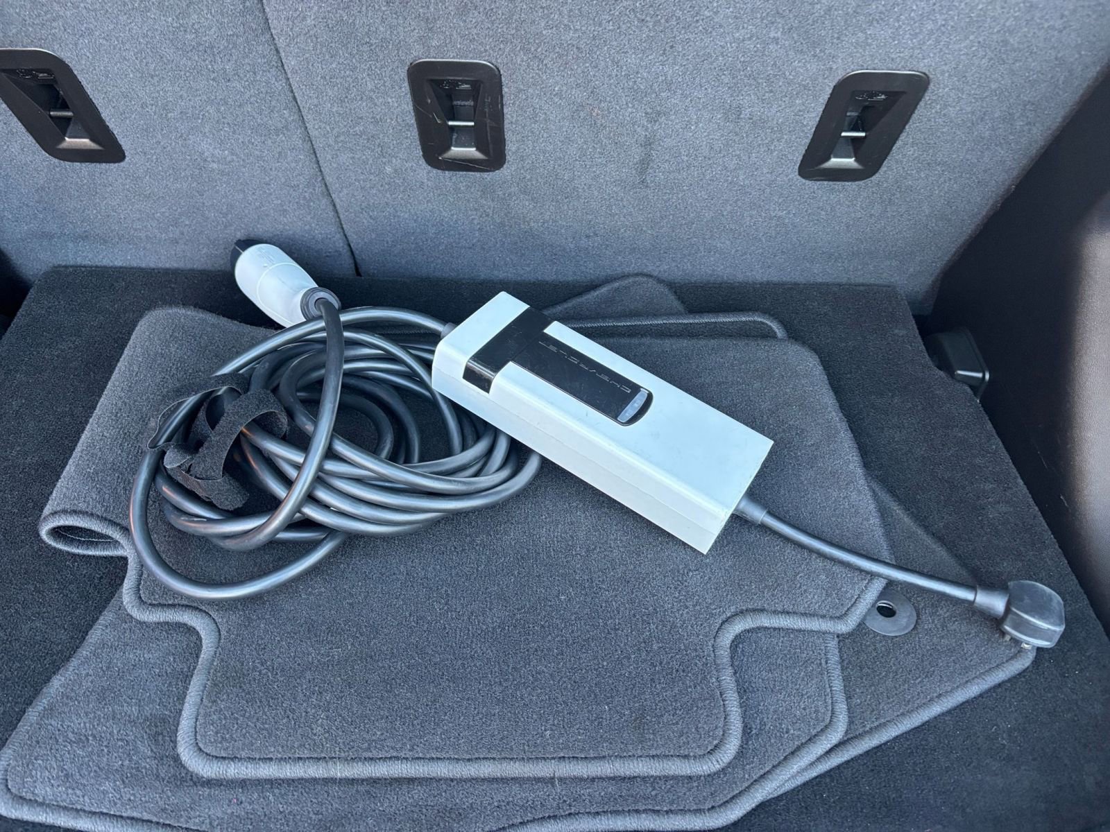 Thumbnail: 2023 Chevrolet Bolt EV - 22