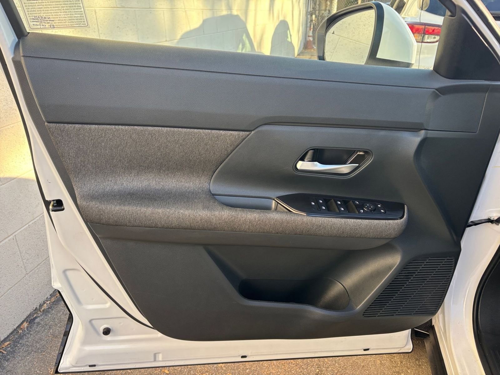 Thumbnail: 2025 Nissan Kicks - 20