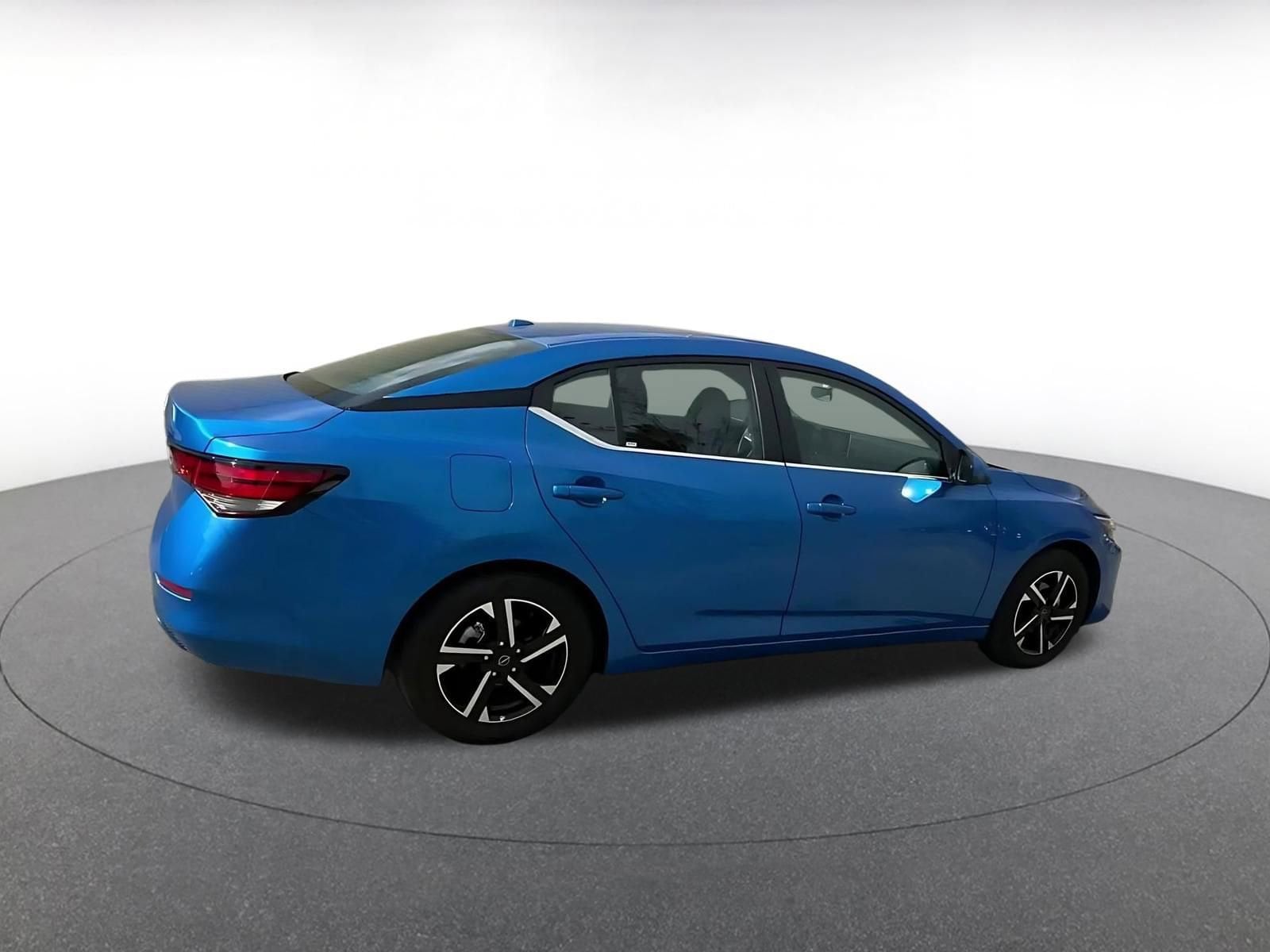 Thumbnail: 2025 Nissan Sentra - 15