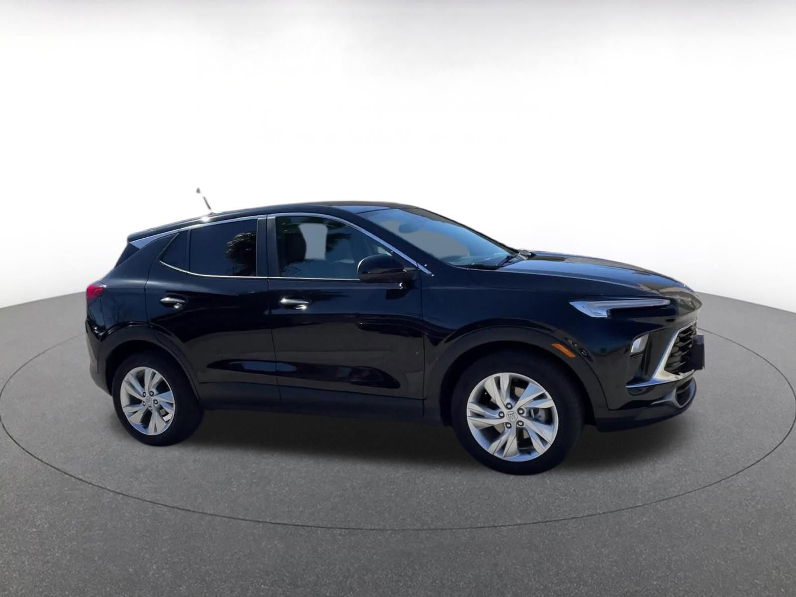 Thumbnail: 2025 Buick Encore GX - 2