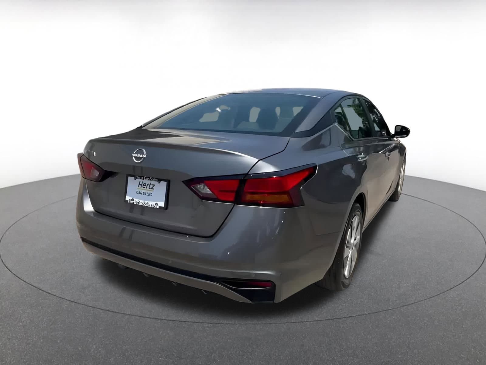 Thumbnail: 2023 Nissan Altima - 14