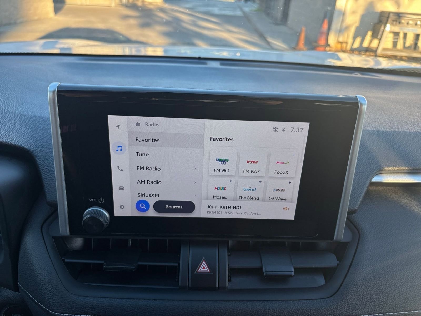 Thumbnail: 2025 Toyota RAV4 - 21