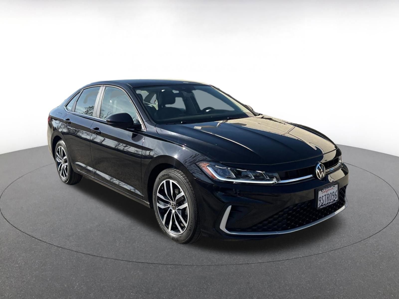 Thumbnail: 2025 Volkswagen Jetta - 1