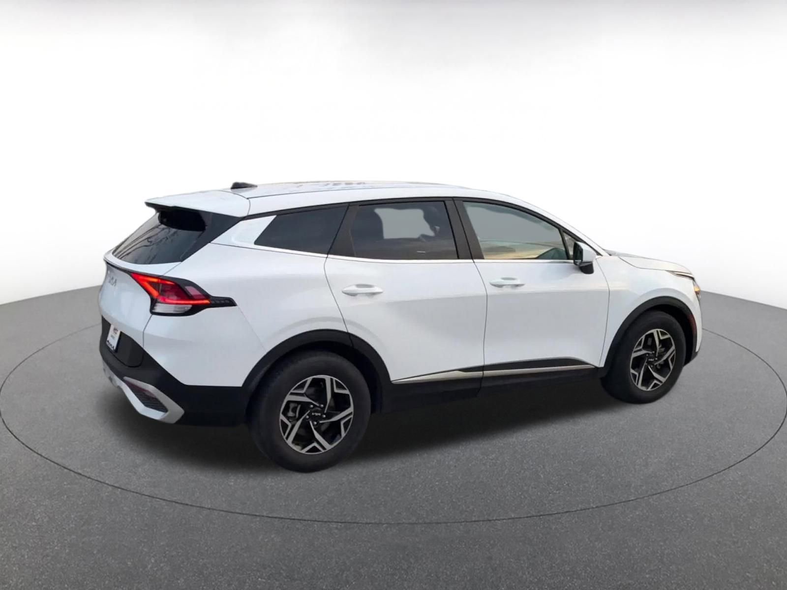 Thumbnail: 2025 Kia Sportage - 14