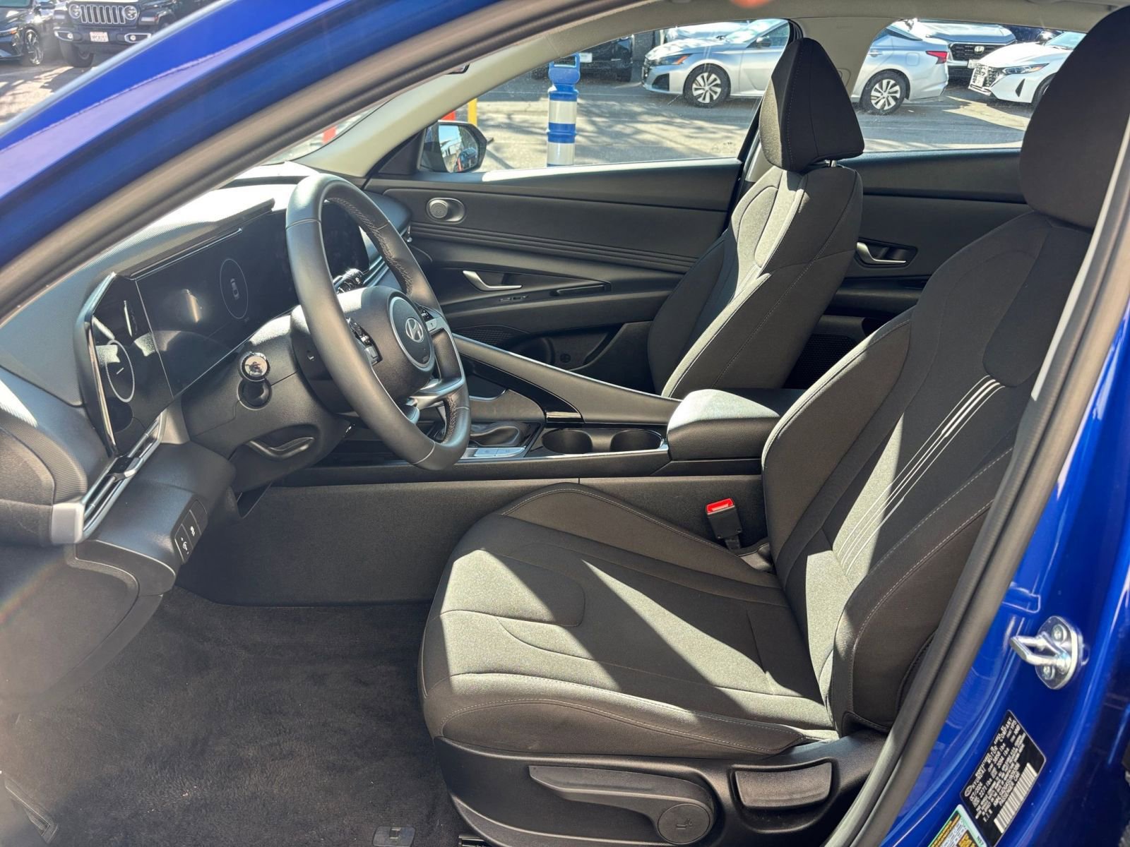 Thumbnail: 2025 Hyundai Elantra - 27