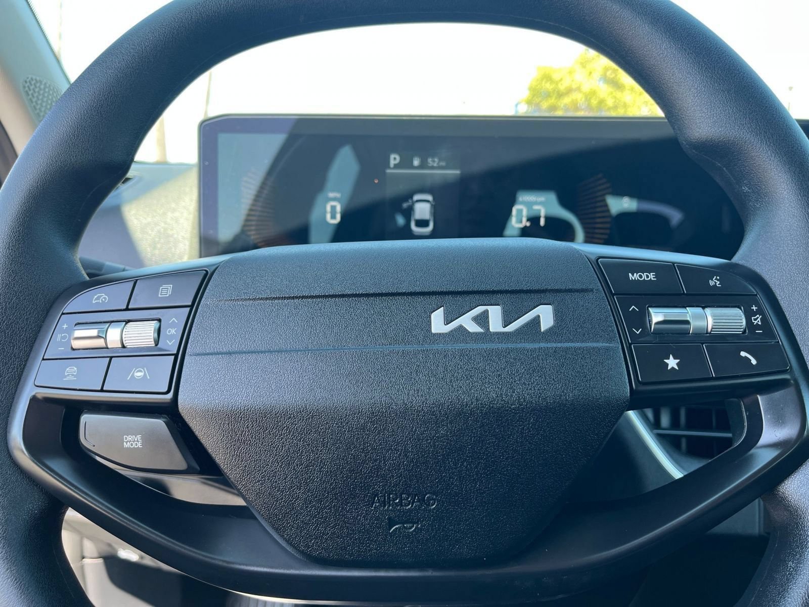 Thumbnail: 2025 Kia K4 - 28