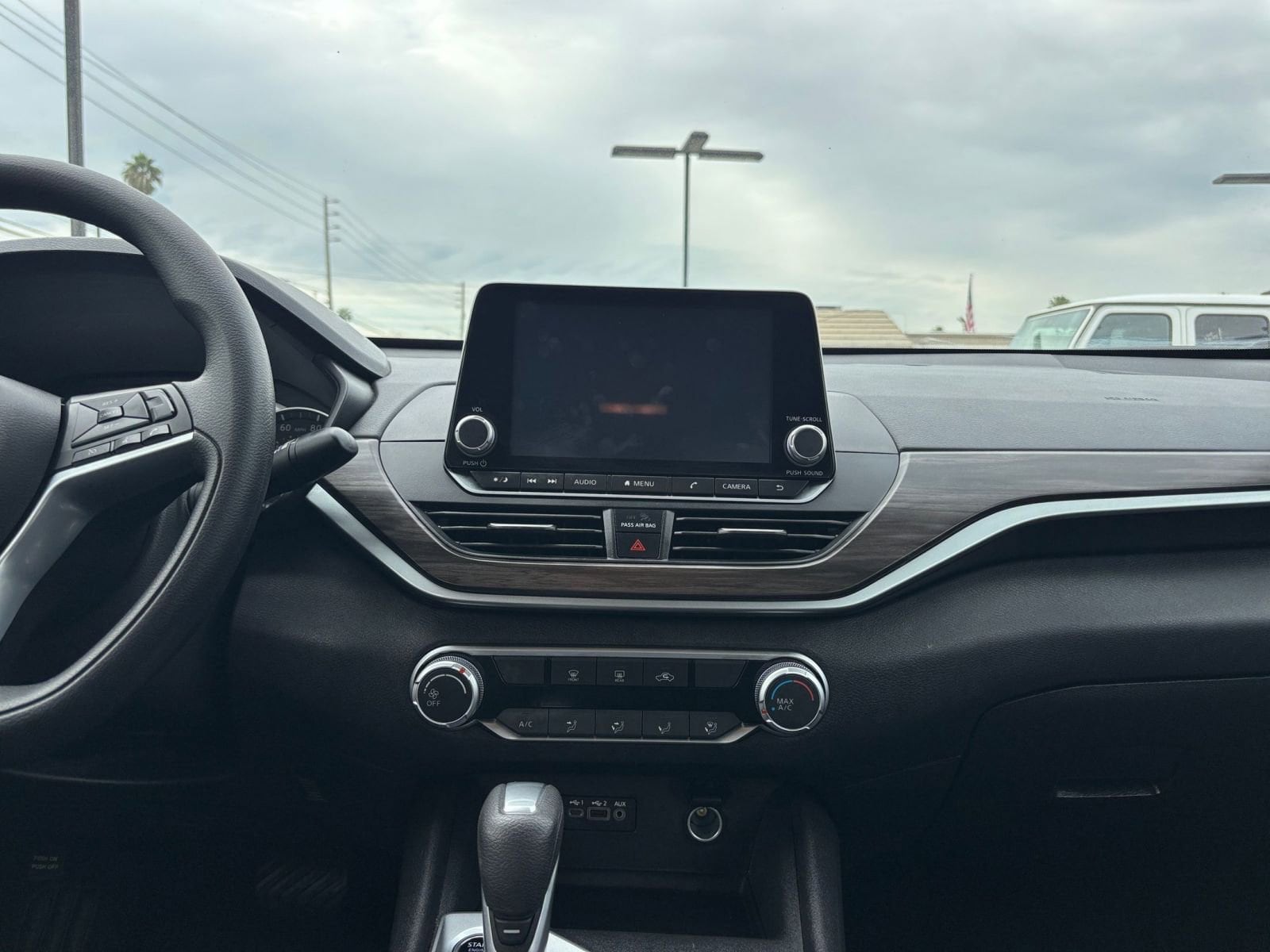 Thumbnail: 2025 Nissan Altima - 17