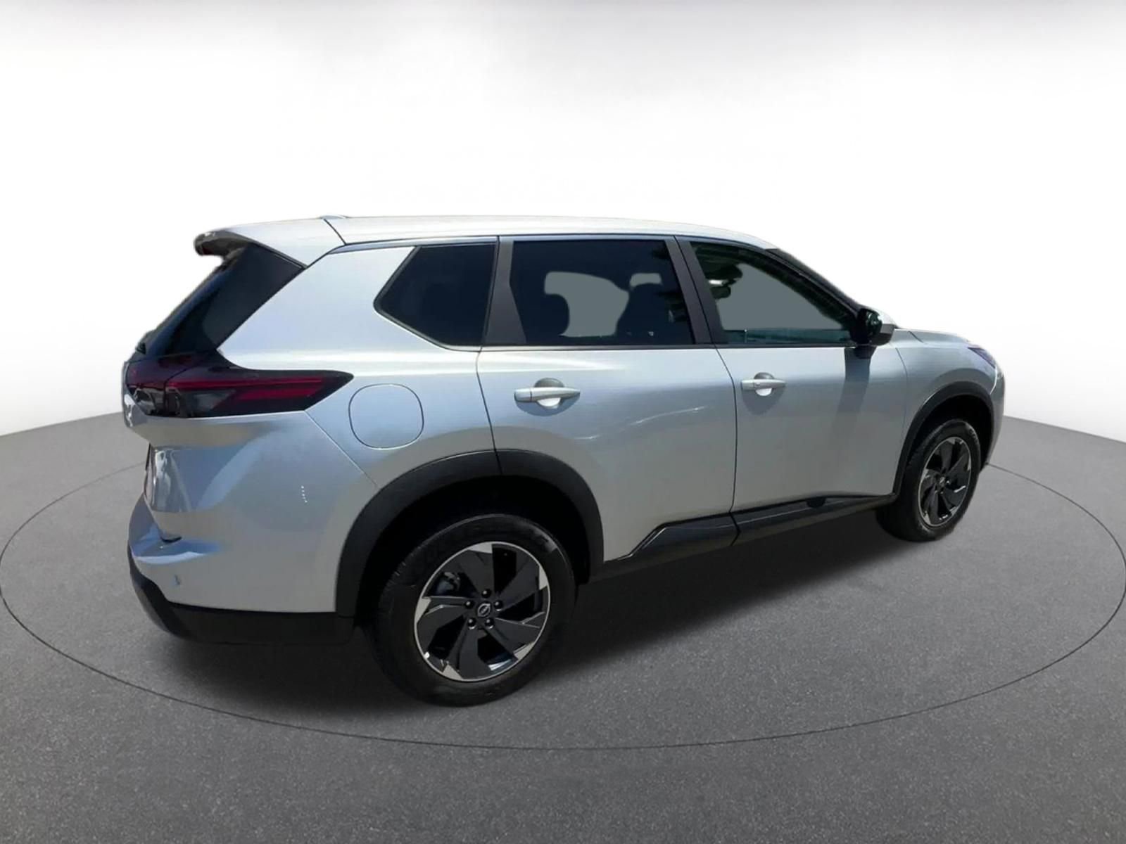 Thumbnail: 2025 Nissan Rogue - 15