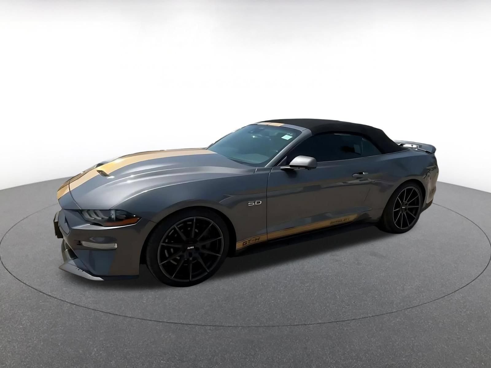 Thumbnail: 2022 Ford Mustang - 6