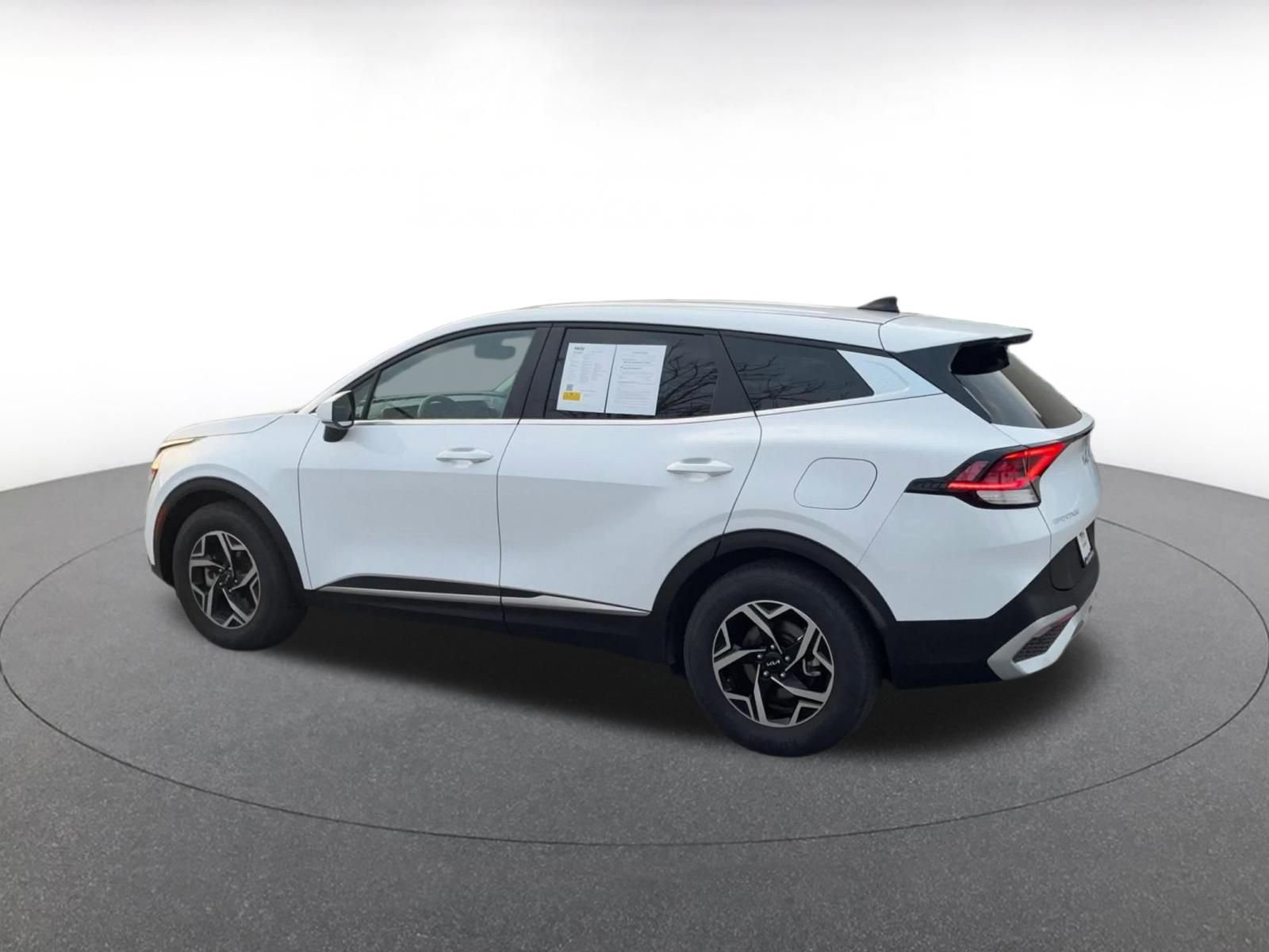 Thumbnail: 2025 Kia Sportage - 10