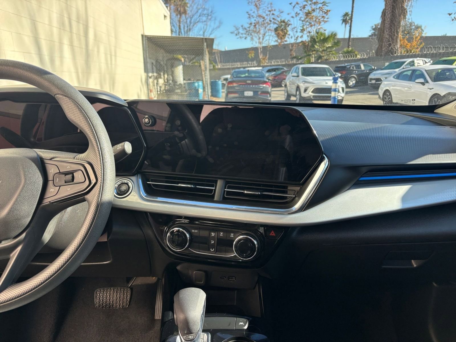 Thumbnail: 2025 Chevrolet Trax - 18