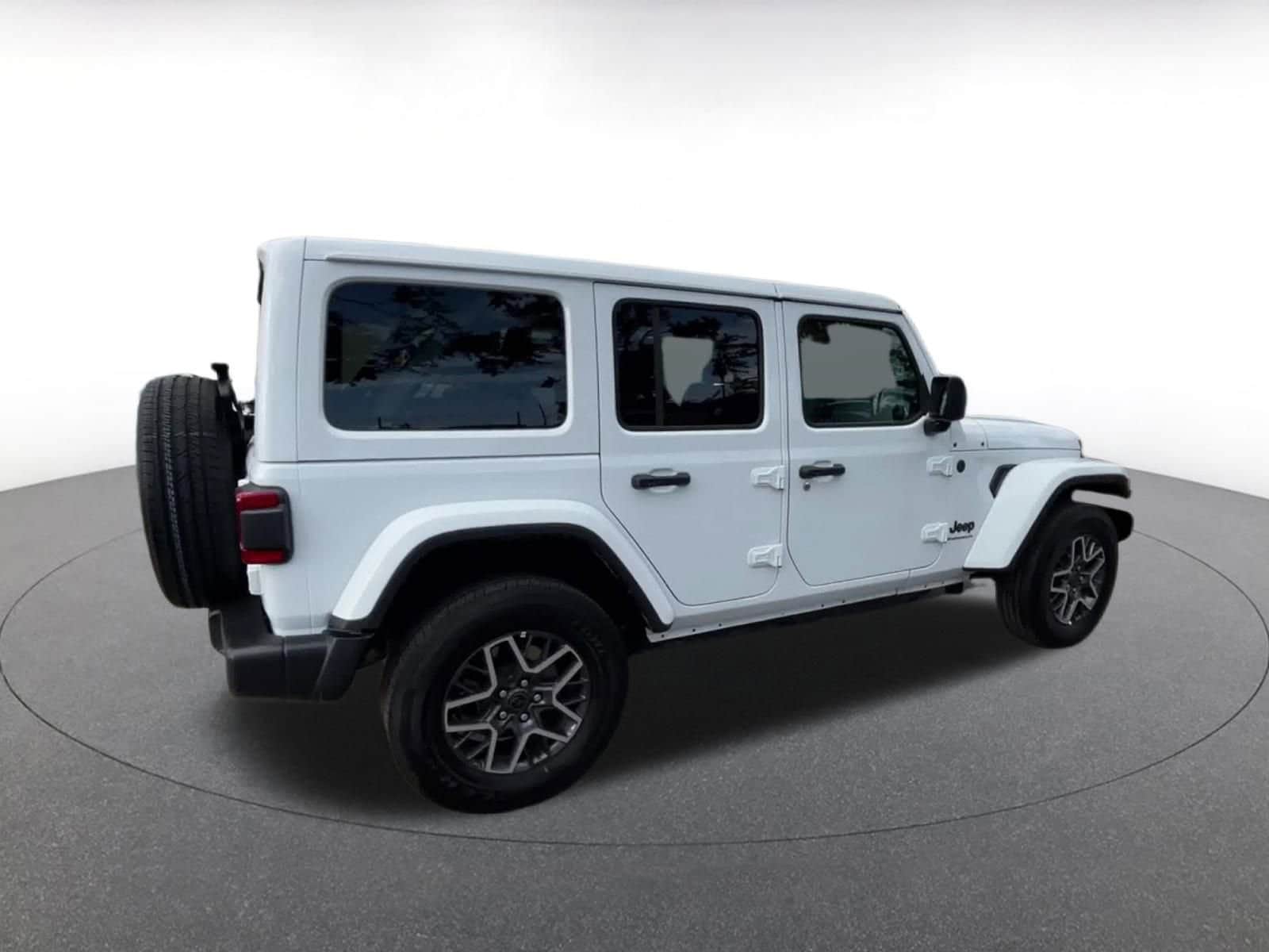 Thumbnail: 2025 Jeep Wrangler - 14