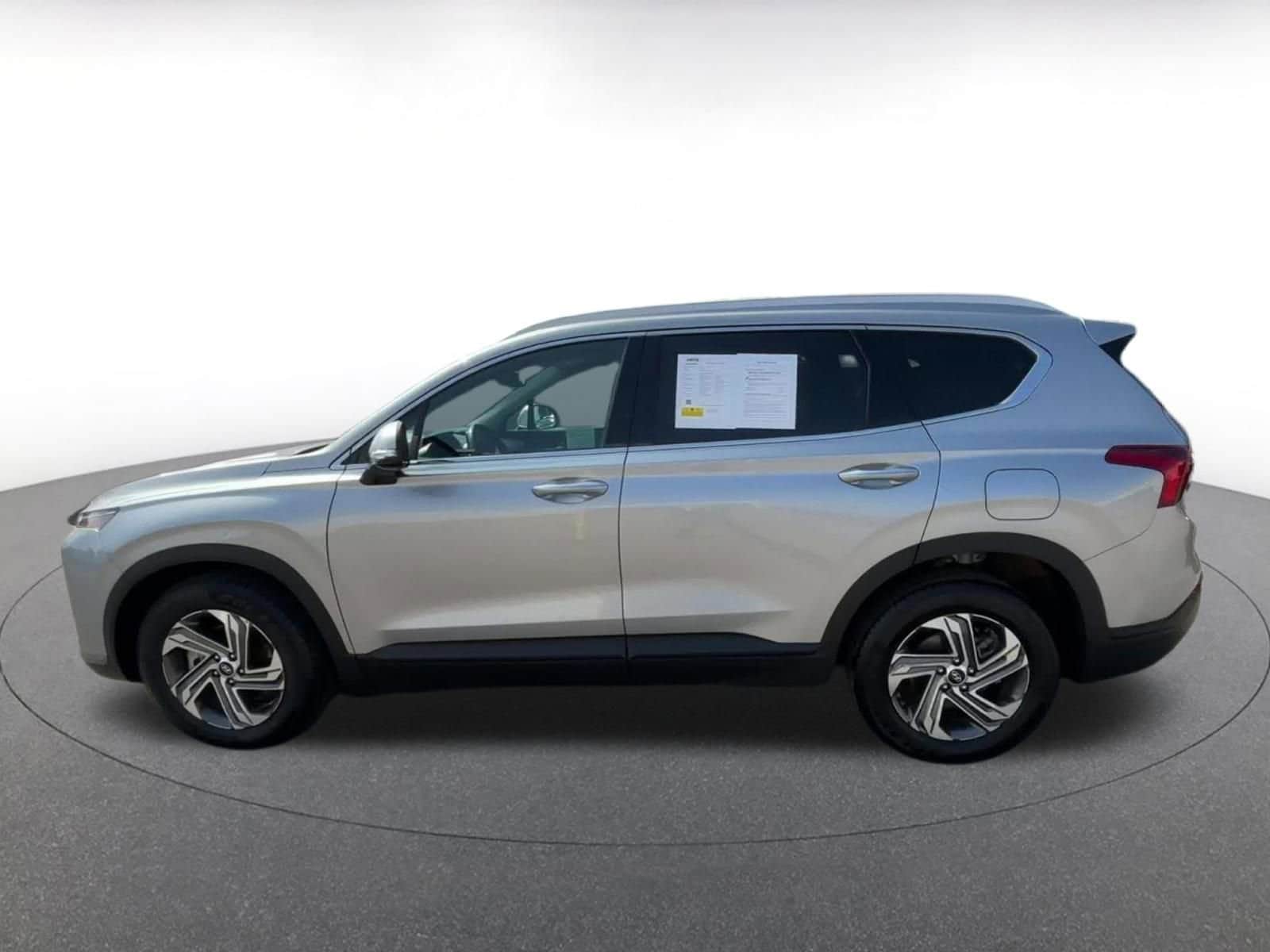 Thumbnail: 2023 Hyundai Santa Fe - 8