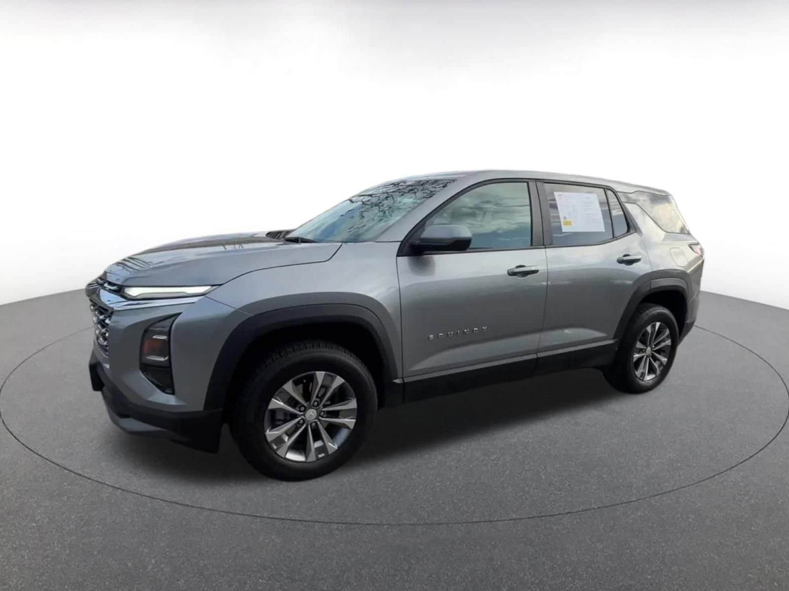 Thumbnail: 2025 Chevrolet Equinox - 8