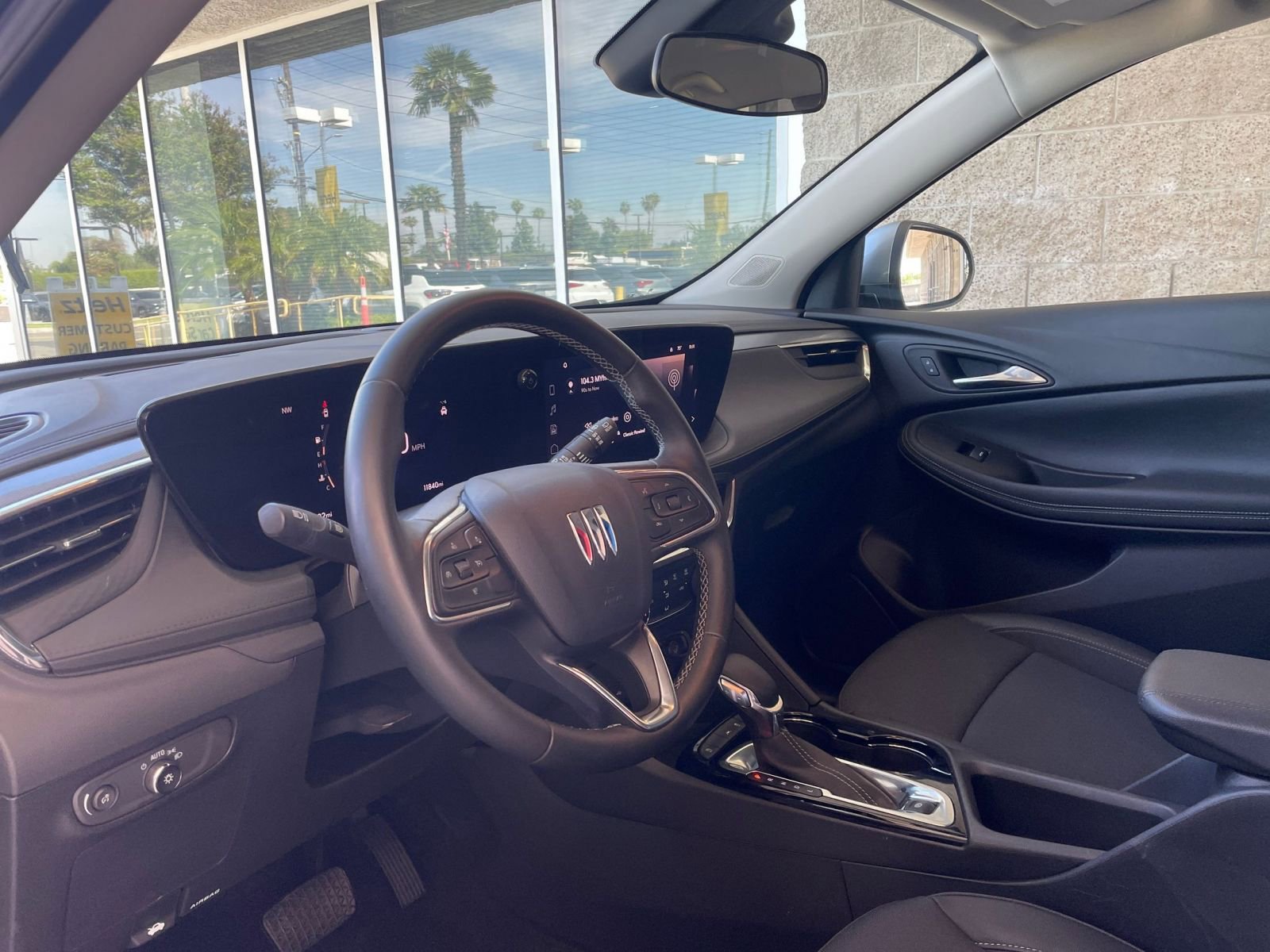 Thumbnail: 2025 Buick Encore GX - 34