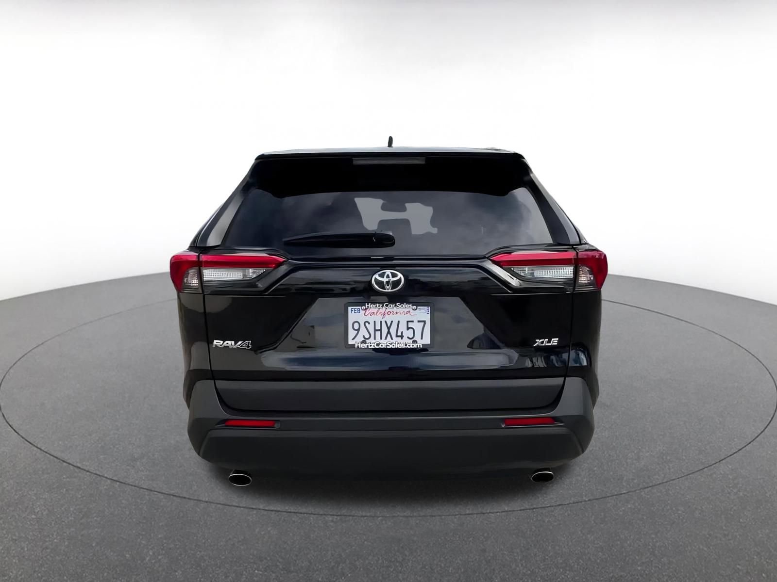 Thumbnail: 2025 Toyota RAV4 - 12