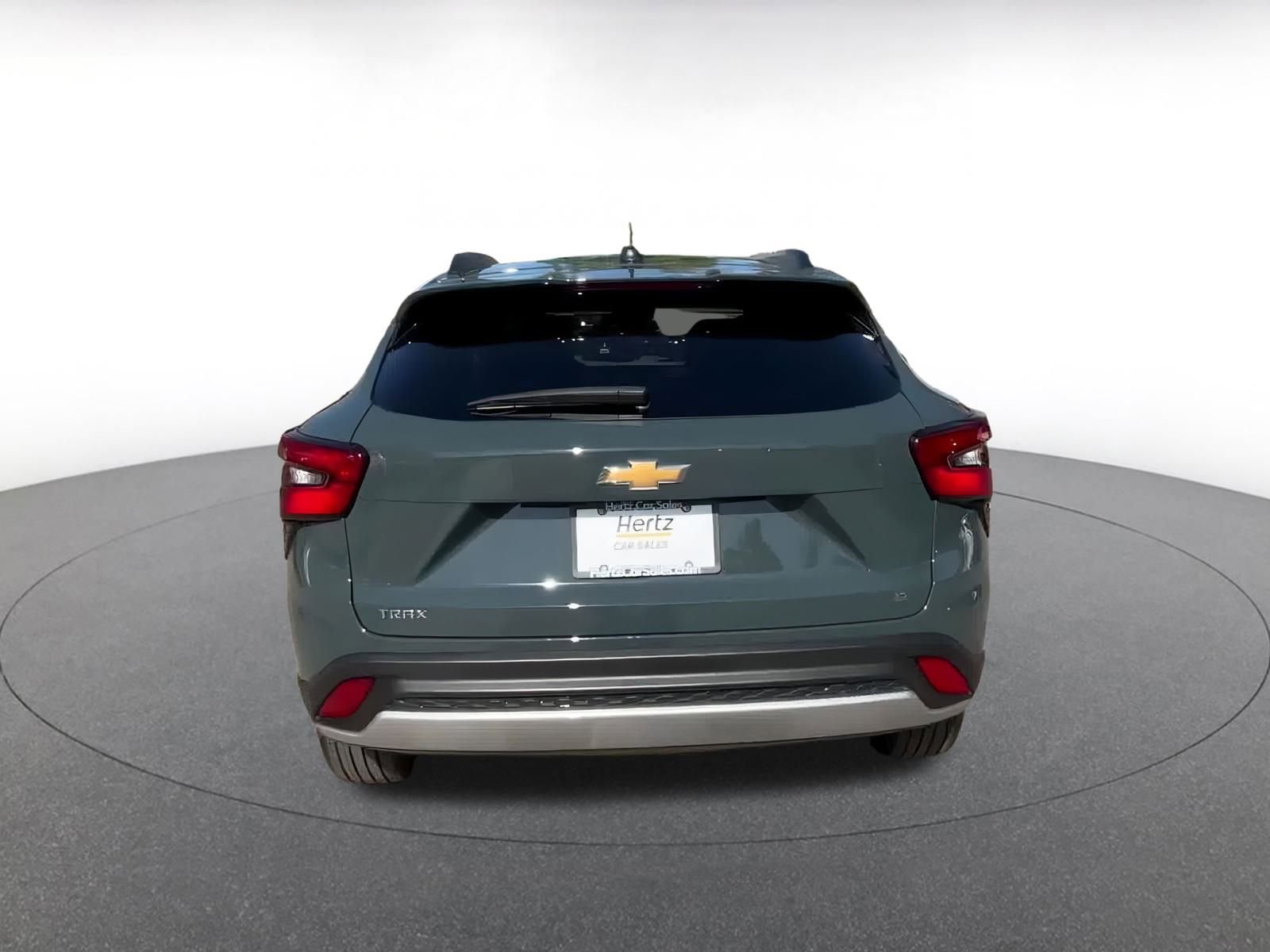 Thumbnail: 2025 Chevrolet Trax - 12