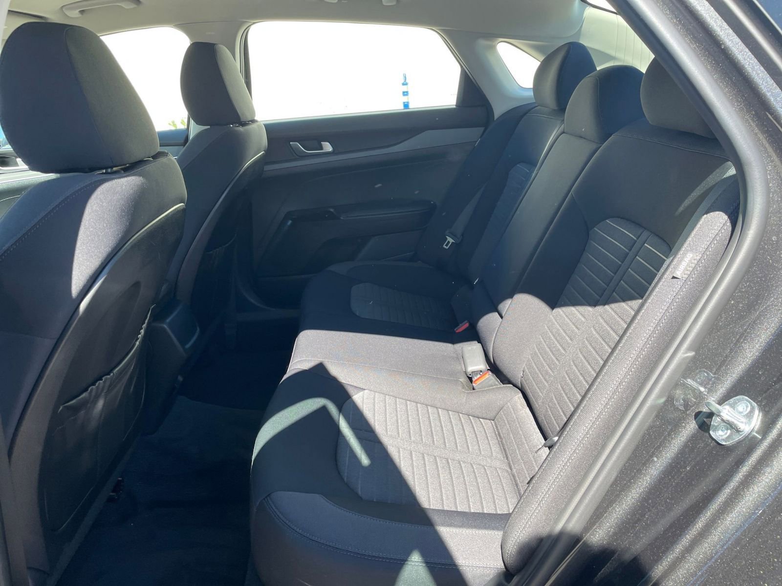 Thumbnail: 2025 Kia K5 - 27