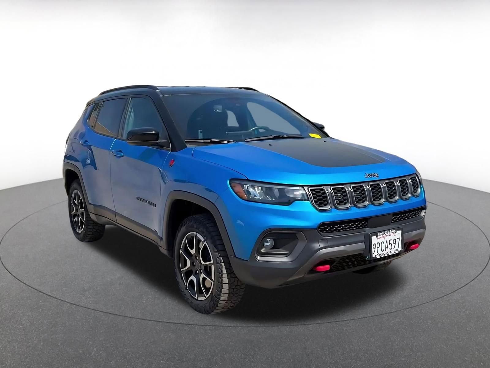 Thumbnail: 2025 Jeep Compass - 3