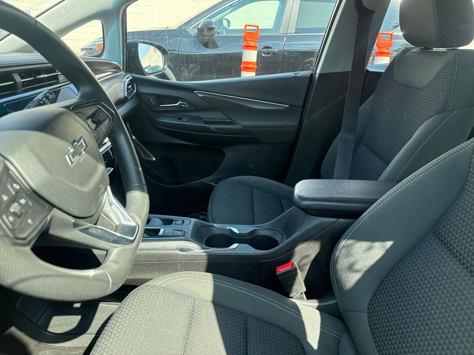 Thumbnail: 2023 Chevrolet Bolt EV - 9