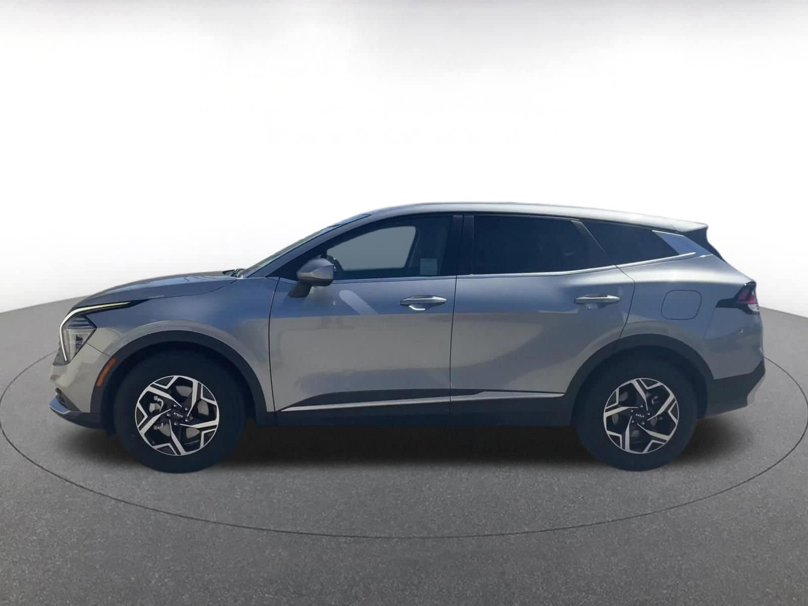 Thumbnail: 2025 Kia Sportage - 8