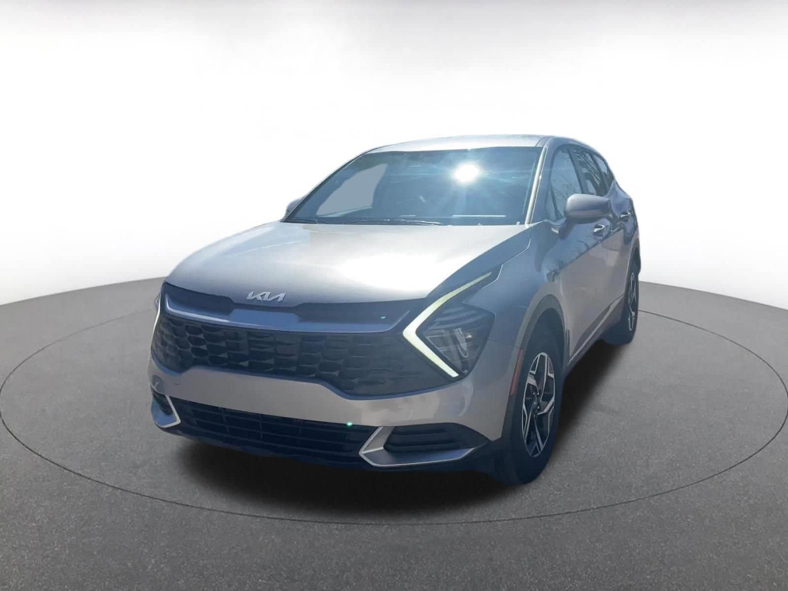 Thumbnail: 2025 Kia Sportage - 4