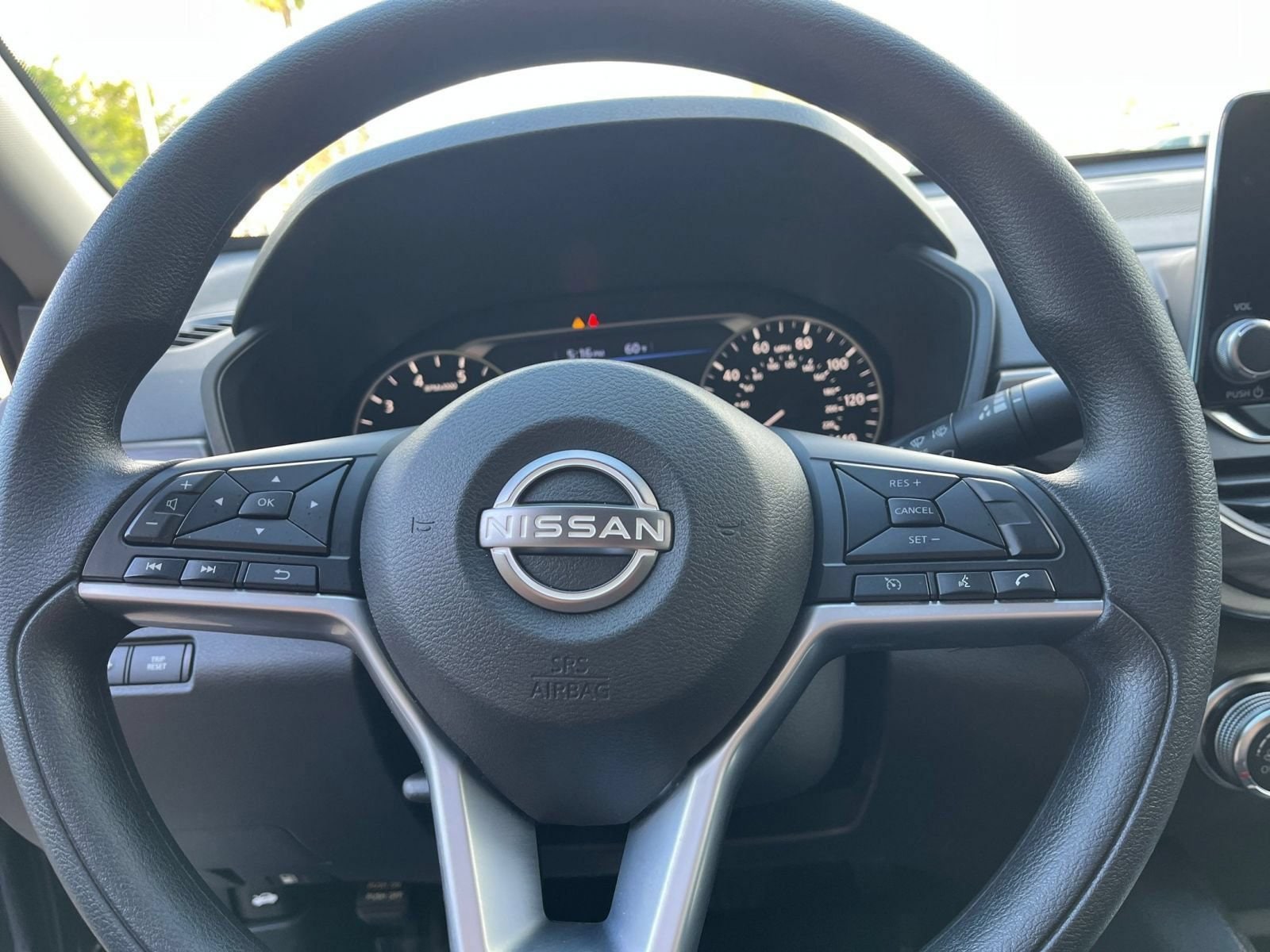 Thumbnail: 2025 Nissan Altima - 29
