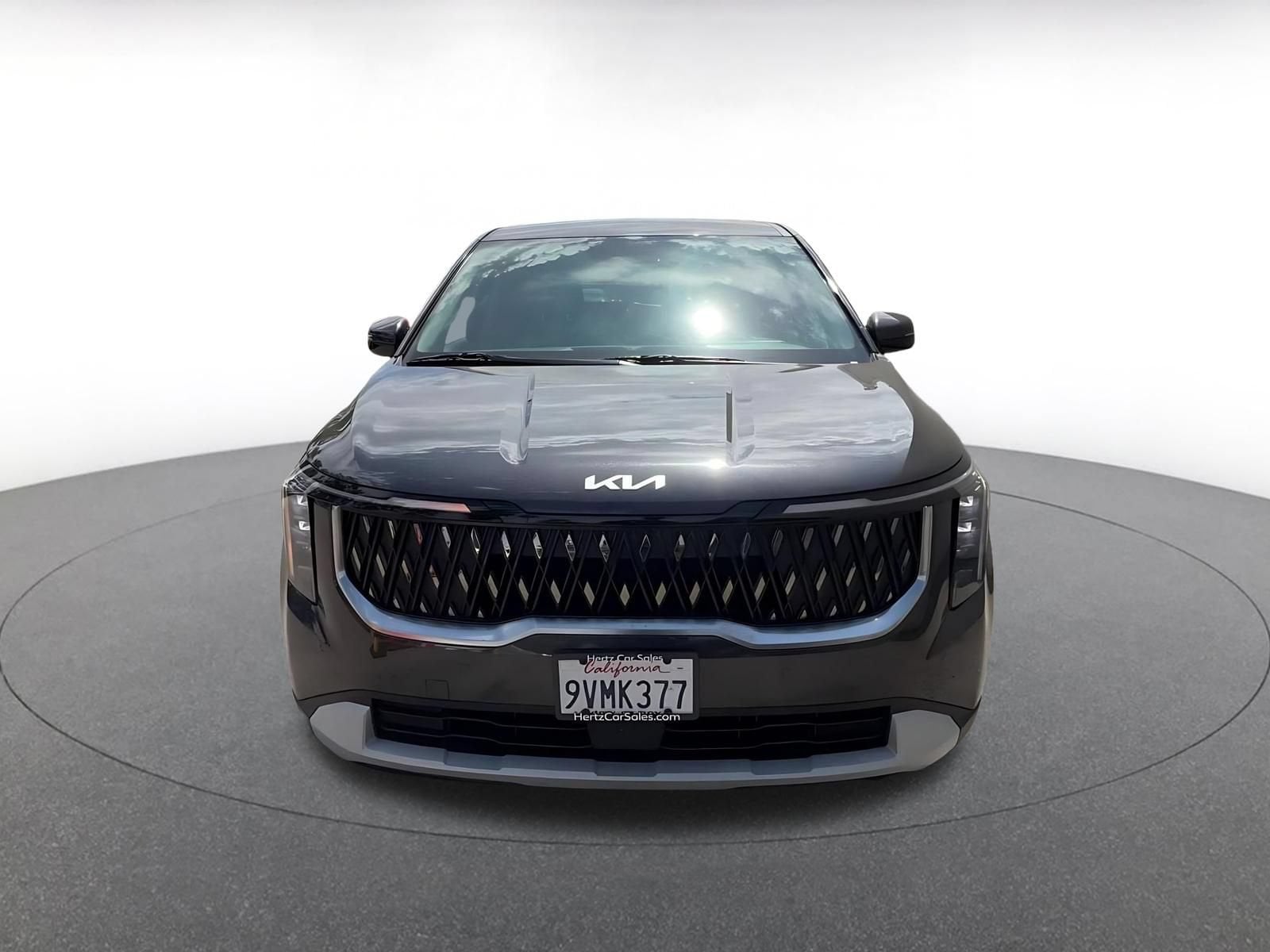 Thumbnail: 2026 Kia Carnival - 4