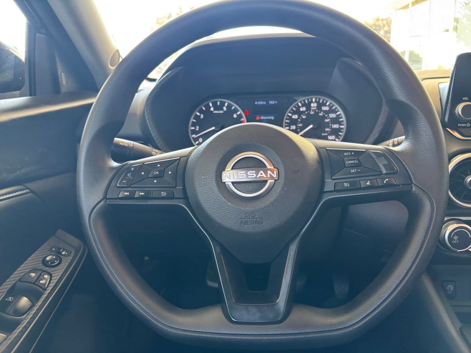 Thumbnail: 2025 Nissan Sentra - 26