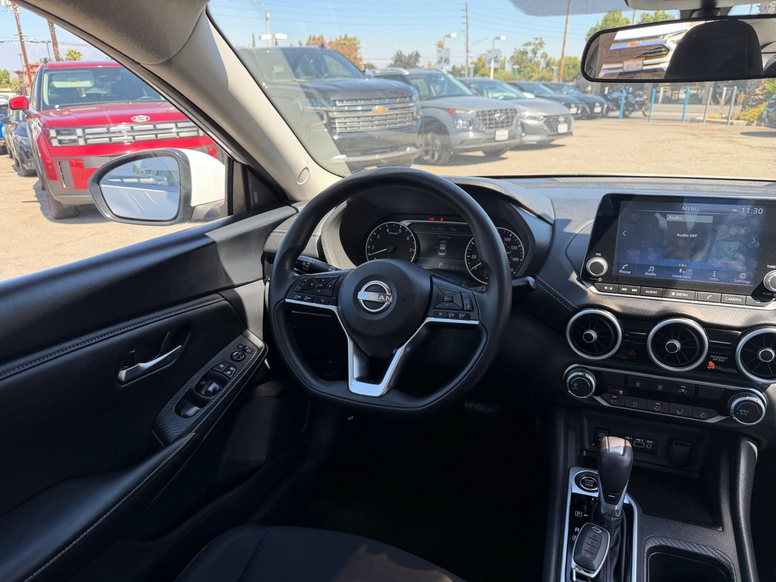Thumbnail: 2025 Nissan Sentra - 31
