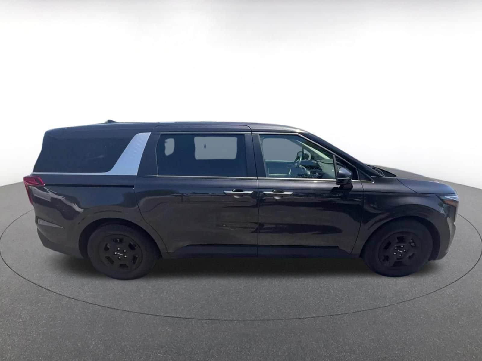Thumbnail: 2026 Kia Carnival - 16