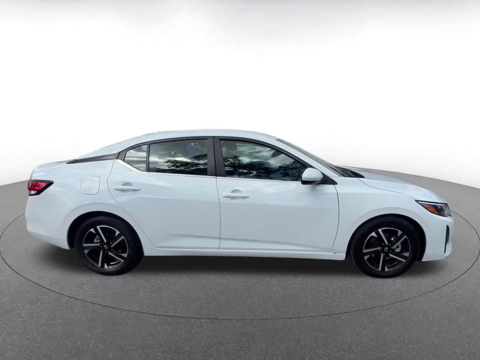 Thumbnail: 2024 Nissan Sentra - 16