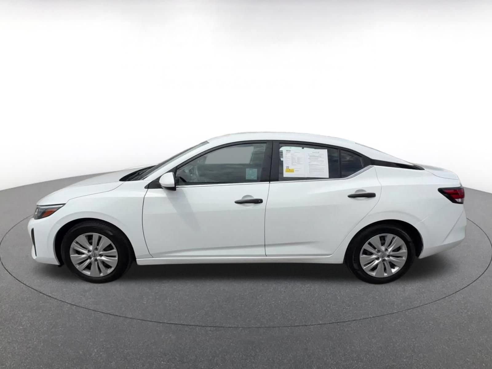 Thumbnail: 2025 Nissan Sentra - 8