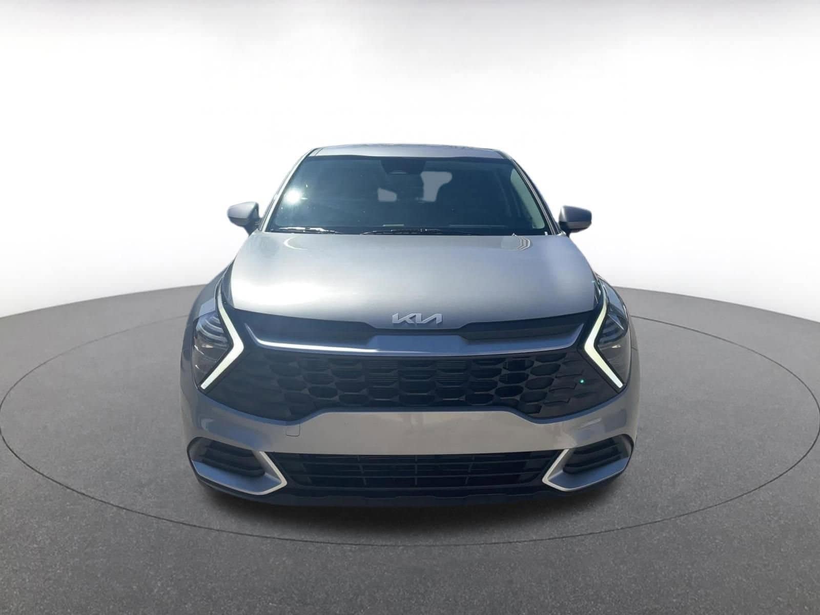 Thumbnail: 2025 Kia Sportage - 3