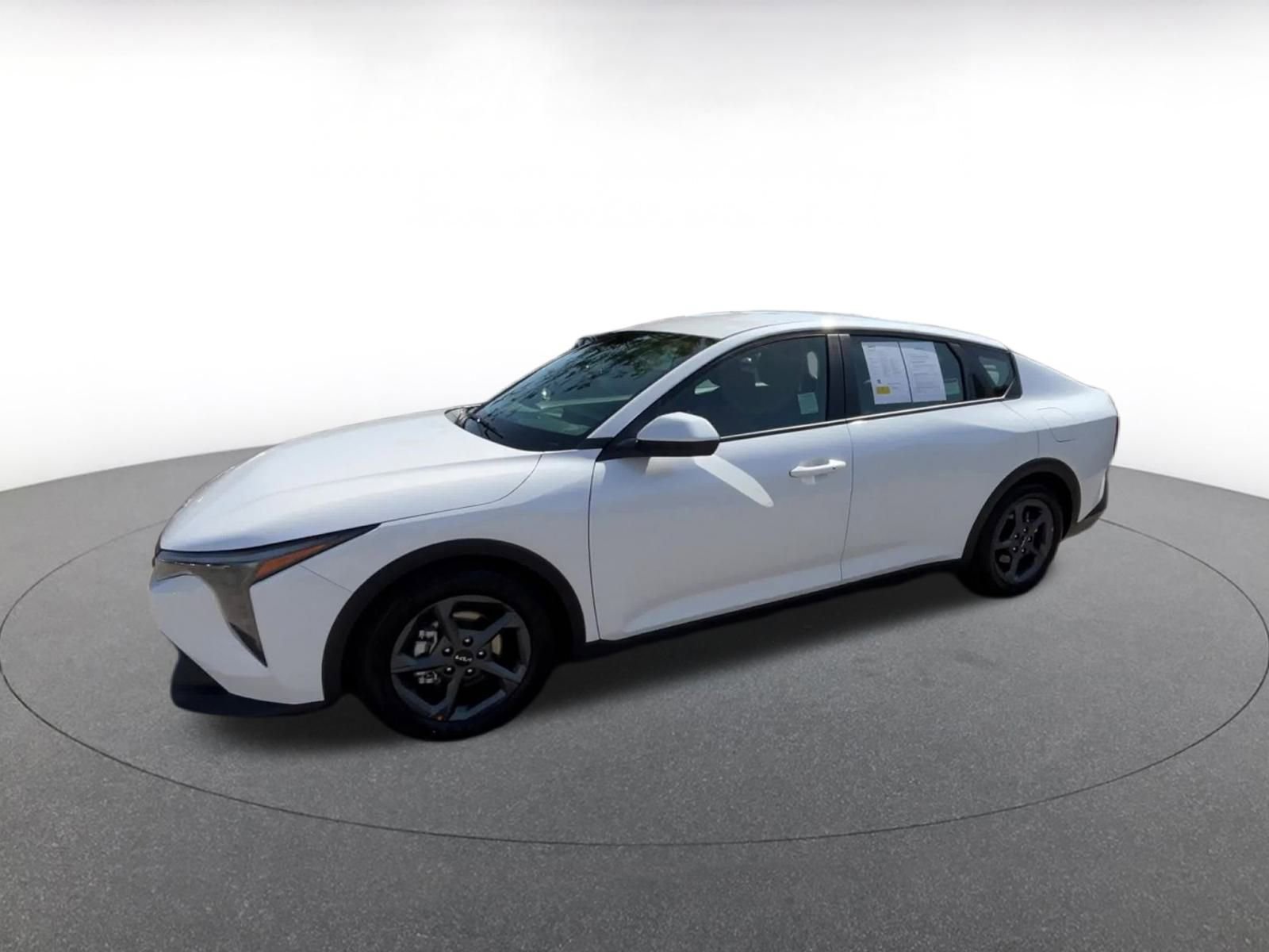 Thumbnail: 2025 Kia K4 - 8